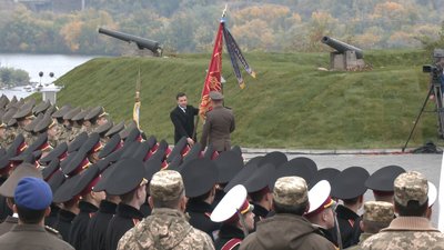На Хортиці склали присягу ліцеїсти. До них звернувся Зеленський На Хортиці склали присягу ліцеїсти. До них звернувся Зеленський