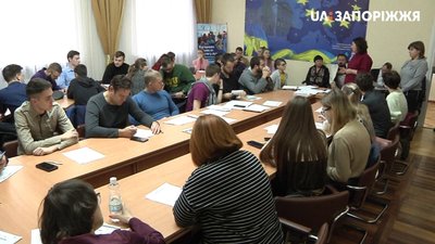 У Запоріжжі відбувся дебатний турнір «Історична правда»