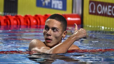 17-річний румунець став автором унікального дублю на ЧС з плавання, який нікому не вдавався майже пів століття: відео