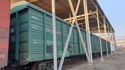 На Івано-Франківщині працівники ДБР виявили 176 вагонів та цистерн РФ та Білорусі На Івано-Франківщині працівники ДБР виявили 176 вагонів та цистерн РФ та Білорусі