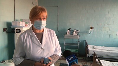 На Житомирщині ще одна лікарня перепрофільовує відділення для надання допомоги хворим на COVID-19 На Житомирщині ще одна лікарня перепрофільовує відділення для надання допомоги хворим на COVID-19