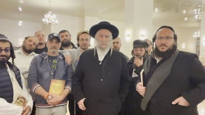 Незаконний готель у хасидському кварталі в місті на Черкащині: що каже влада і забудовник Незаконний готель у хасидському кварталі в місті на Черкащині: що каже влада і забудовник