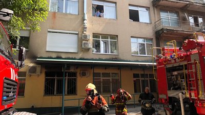 Пожежа у лікарні на Закарпатті: 200 осіб евакуйовано