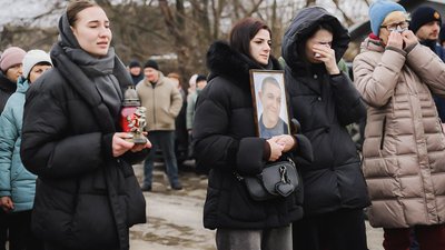 Прощання із загиблим рятувальником Іваном Сєрим у Близнюківській громаді, 30 січня 2026 року Прощання із загиблим рятувальником Іваном Сєрим у Близнюківській громаді, 30 січня 2026 року