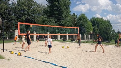 У громаді на Тернопільщині облаштували майданчики для пляжного волейболу