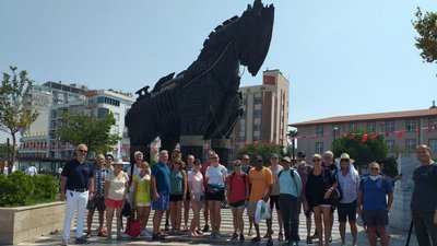 "Перепочивати не було коли — потрібно плисти швидко", — франківець, який переплив протоку Дарданелли "Перепочивати не було коли — потрібно плисти швидко", — франківець, який переплив протоку Дарданелли