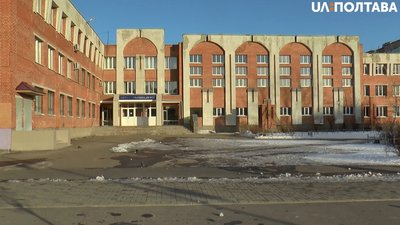 У школах Полтави призупинили навчання ще до кінця тижня
