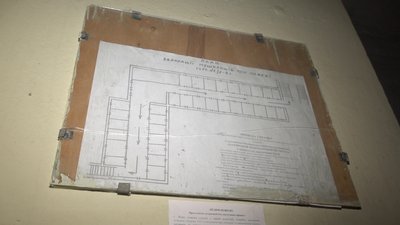 Вогнегасники на підлозі та три евакуаційні виходи: про пожежну безпеку в одному з гуртожитків Харкова Вогнегасники на підлозі та три евакуаційні виходи: про пожежну безпеку в одному з гуртожитків Харкова
