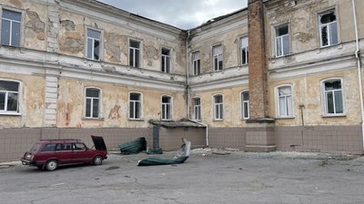 Військові РФ обстріляли історичну частину Херсона Військові РФ обстріляли історичну частину Херсона