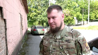 "Потроїмо наші зусилля заради перемоги": у Рівному відкриють центр підтримки полку Азов "Потроїмо наші зусилля заради перемоги": у Рівному відкриють центр підтримки полку Азов