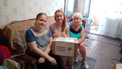 Доброчинність чи непрямий підкуп: як політсили Черкащини займаються благодійнстю