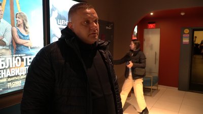 "20 днів у Маріуполі" знову на екранах Дніпра: що кажуть глядачі та скільки ще можна подивитися стрічку "20 днів у Маріуполі" знову на екранах Дніпра: що кажуть глядачі та скільки ще можна подивитися стрічку