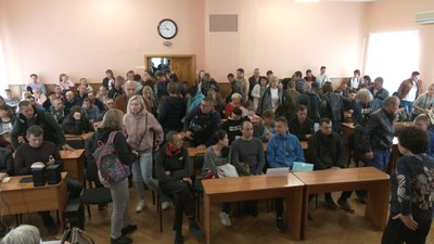 У Запоріжжі провели ярмарок вакансій для переселенців