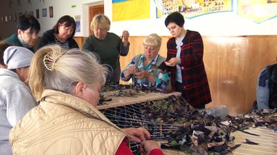 "10 хвилин і борщ готовий", — на Вінниччині виготовляють "сухі" борщові набори для військових "10 хвилин і борщ готовий", — на Вінниччині виготовляють "сухі" борщові набори для військових