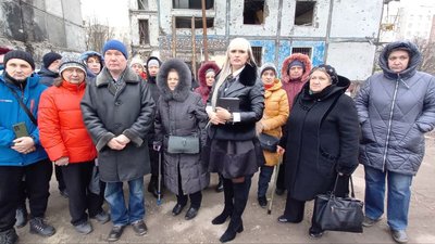 Мешканці зруйнованих будинків у Запоріжжі вимагають від влади компенсацій за житло Мешканці зруйнованих будинків у Запоріжжі вимагають від влади компенсацій за житло