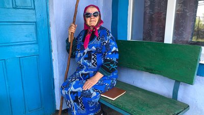 Чекала на батька, а тепер на сина: жителька Миколаївщини переживає другу війну у своєму житті Чекала на батька, а тепер на сина: жителька Миколаївщини переживає другу війну у своєму житті