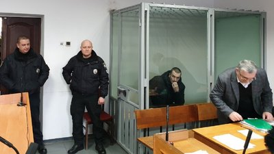 У Кропивницькому розпочалось підготовче засідання у справі вбивства 16-річної школярки