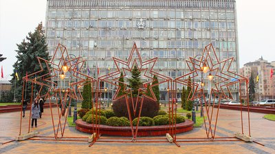 Свято наближається: як прикрасили Вінницю ФОТОРЕПОРТАЖ