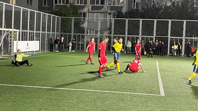 Футбол на підтримку ЗСУ: у Черкасах розпочався турнір Кубка міського голови Футбол на підтримку ЗСУ: у Черкасах розпочався турнір Кубка міського голови
