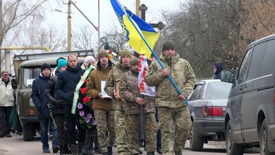 "Ремонтував свого "Козака": на Сумщині попрощалися з Іваном Скрипцовим "Ремонтував свого "Козака": на Сумщині попрощалися з Іваном Скрипцовим