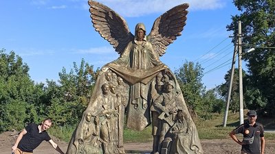 Усього буде 20 локацій. Як відбирали перші шість об’єктів для "Маршруту пам’яті" на Кіровоградщині Усього буде 20 локацій. Як відбирали перші шість об’єктів для "Маршруту пам’яті" на Кіровоградщині