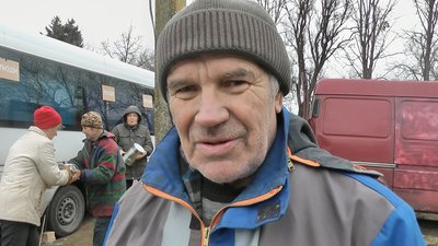 Доки люди там потребуватимуть його підтримки. Історія волонтера, яких допомагає у прифронтових селах на Запоріжжі Доки люди там потребуватимуть його підтримки. Історія волонтера, яких допомагає у прифронтових селах на Запоріжжі