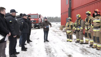Черкаські рятувальники отримали багатомодульний тренажер Черкаські рятувальники отримали багатомодульний тренажер