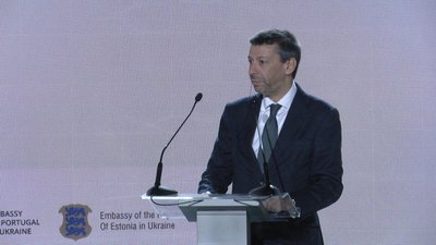 В Житомирі підписали меморандум з португальською державною компанією про відбудову 25 ліцею В Житомирі підписали меморандум з португальською державною компанією про відбудову 25 ліцею