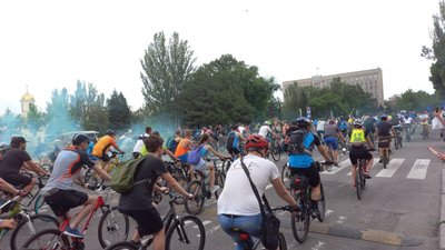 Велофестиваль "МиКолесо". В Миколаєві святкують День молоді та агітують за здоровий спосіб життя Велофестиваль "МиКолесо". В Миколаєві святкують День молоді та агітують за здоровий спосіб життя