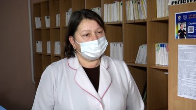 У селі на Житомирщині побудували нову амбулаторію, яка два місяці не може почати роботу У селі на Житомирщині побудували нову амбулаторію, яка два місяці не може почати роботу