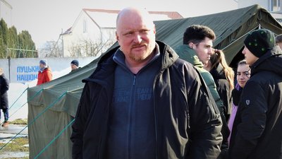 Тренер України з легкої атлетики - про стан спортсменів та особливості манежу у Стамбулі перед стартом Євро