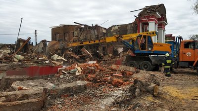 У Харкові створили сайт для координації прибирання міста від завалів У Харкові створили сайт для координації прибирання міста від завалів