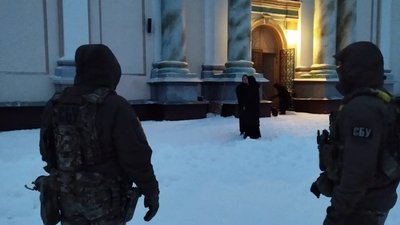 СБУ на Рівненщині проводить “безпекові заходи” на території культових споруд УПЦ МП