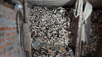 На Сумщині піднялася ціна на дрова: у чому причина та яка вартість