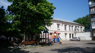 Працівників одеської законсервованої жіночої колонії виселяють з гуртожитку. Що каже Мін'юст