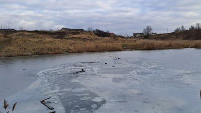 На Волині під кригу провалилися діти. Загинув 15-річний підліток На Волині під кригу провалилися діти. Загинув 15-річний підліток