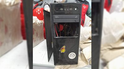 Доставили розібраний комп’ютер та не давали написати скаргу: конфлікт у Сновську з “Новою поштою”