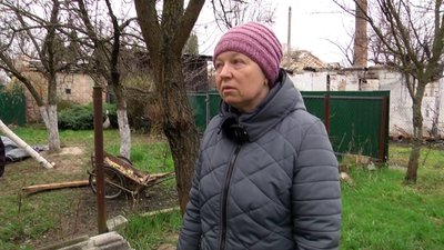 На Житомирщині обстежують пошкодження від обстрілів російськими військами будинків у селищі Ставище На Житомирщині обстежують пошкодження від обстрілів російськими військами будинків у селищі Ставище