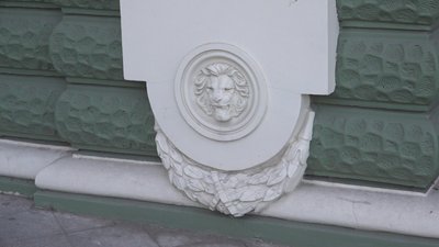 На будинку Русова в Одесі з'явилися тріщини На будинку Русова в Одесі з'явилися тріщини