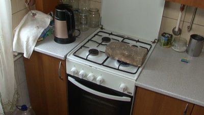 У мешканців одного з черкаських будинків температура у квартирі не перевищує 12 градусів тепла У мешканців одного з черкаських будинків температура у квартирі не перевищує 12 градусів тепла