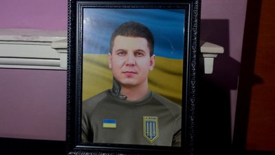 У Сумах попрощалися із молодшим сержантом Костянтином Скаржинським