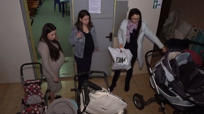 Мріють, щоб діти народилися в мирній Україні: дві вагітні сестри з Харкова переїхали до Черкас Мріють, щоб діти народилися в мирній Україні: дві вагітні сестри з Харкова переїхали до Черкас