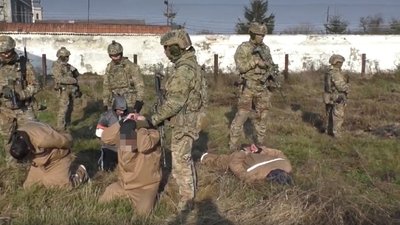 СБУ "вгамовувала терористів" у виправній колонії Прикарпаття