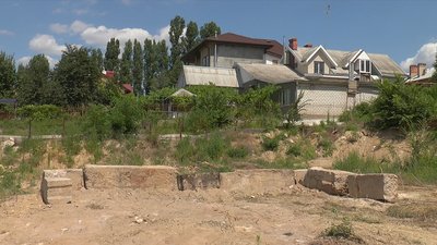 Миколаївці виступають проти забудівлі в “зеленій зоні” вулиці Леваневців