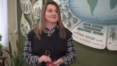 Керівниця гуртків екоцентру Галина Гевко Керівниця гуртків екоцентру Галина Гевко