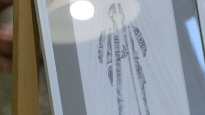 У Рівному презентували персональну виставку художниці-крапкарки У Рівному презентували персональну виставку художниці-крапкарки
