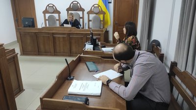 Обвинувачений у вчиненні ДТП в якій загинула 10-річна лучанка визнає свою вину Обвинувачений у вчиненні ДТП в якій загинула 10-річна лучанка визнає свою вину