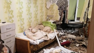 На Волині авто врізалось у будинок. Поліція розпочала кримінальне провадження