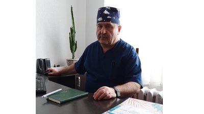 Несли пів кілометри до швидкої: на Рівненщині рятувальники допомагали медикам Несли пів кілометри до швидкої: на Рівненщині рятувальники допомагали медикам