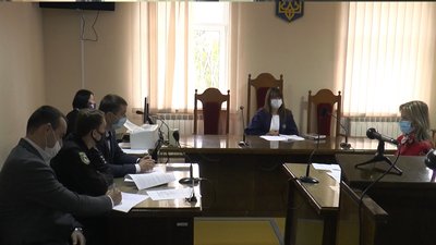 Чоловіку, якого підозрюють у вбивстві ветерана АТО/ООС на Франківщині, обрали запобіжний захід Чоловіку, якого підозрюють у вбивстві ветерана АТО/ООС на Франківщині, обрали запобіжний захід